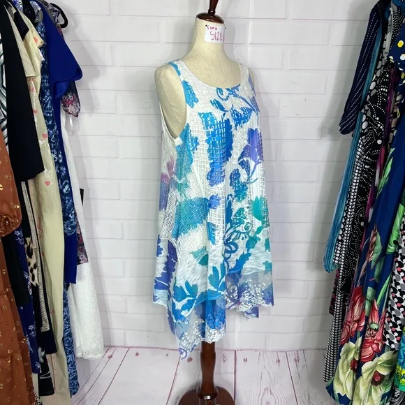 👗NWOT  |•CUPIO•| Crochet Floral Dress/Tunic Size Medium - Picture 4 of 10